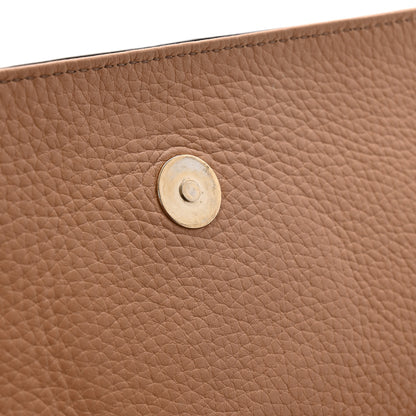 Gucci Pebbled Calfskin Medium Soho Clutch Camelia 9 of 12