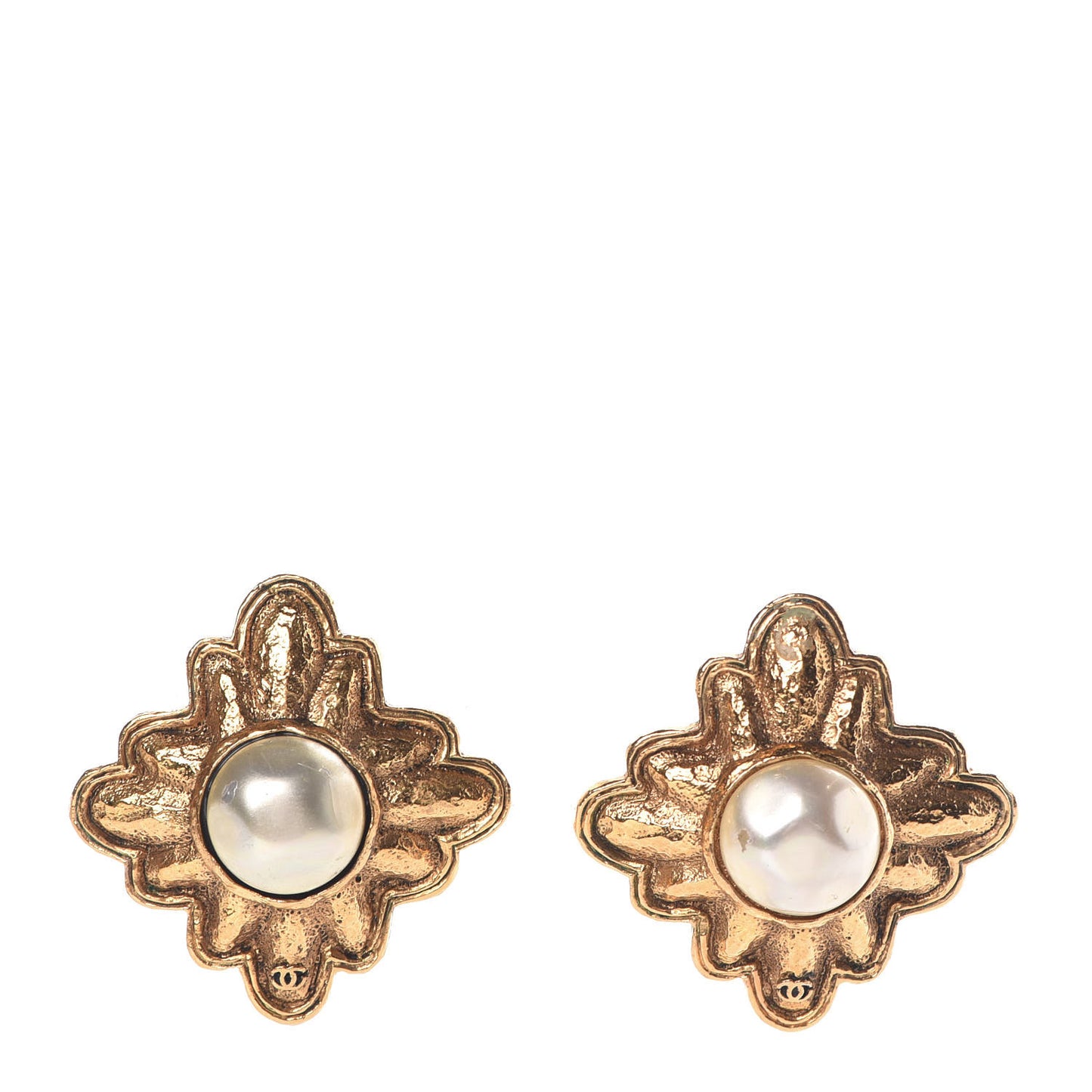 Pearl CC Clip On Earrings Gold