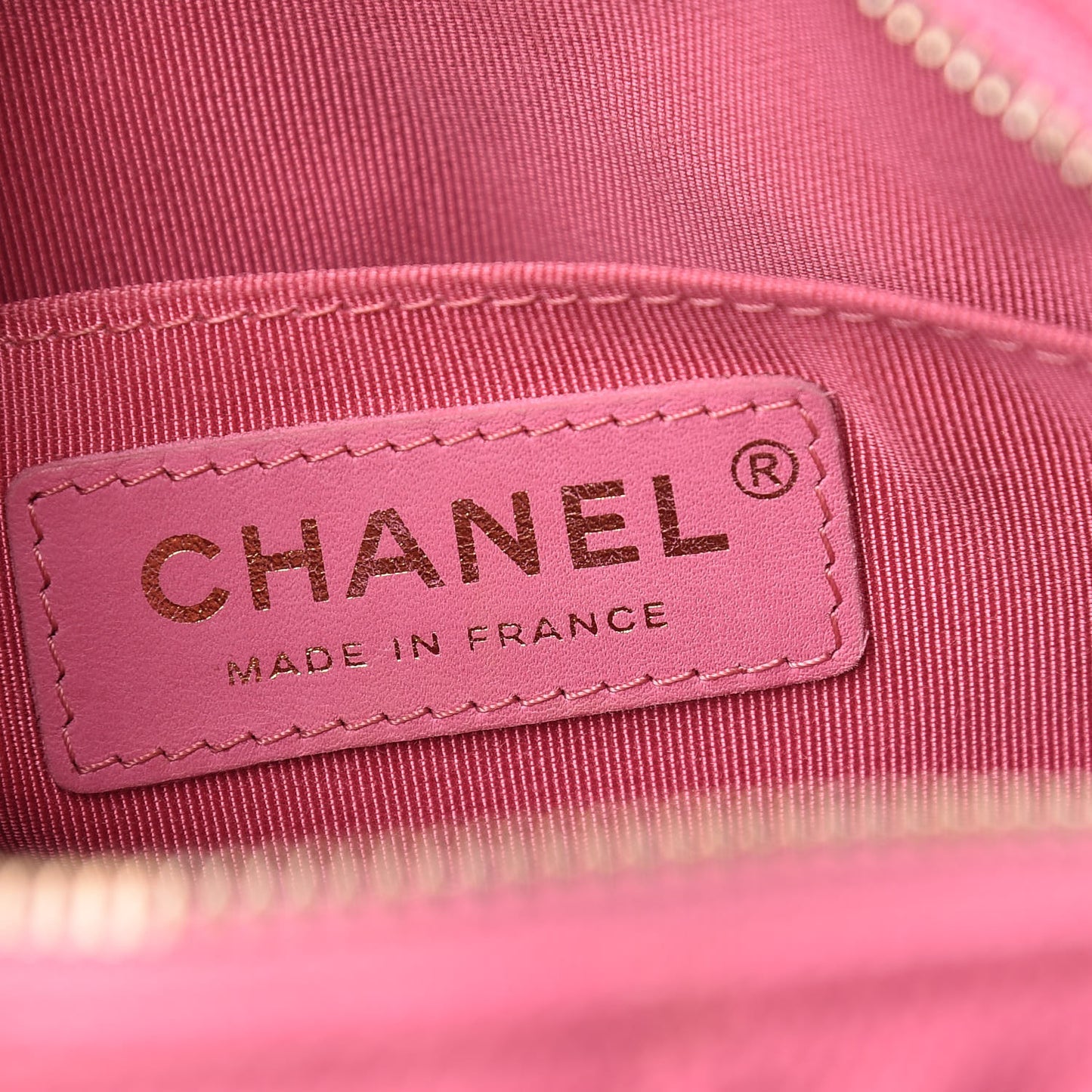 Caviar Quilted CC Day Camera Case Pink