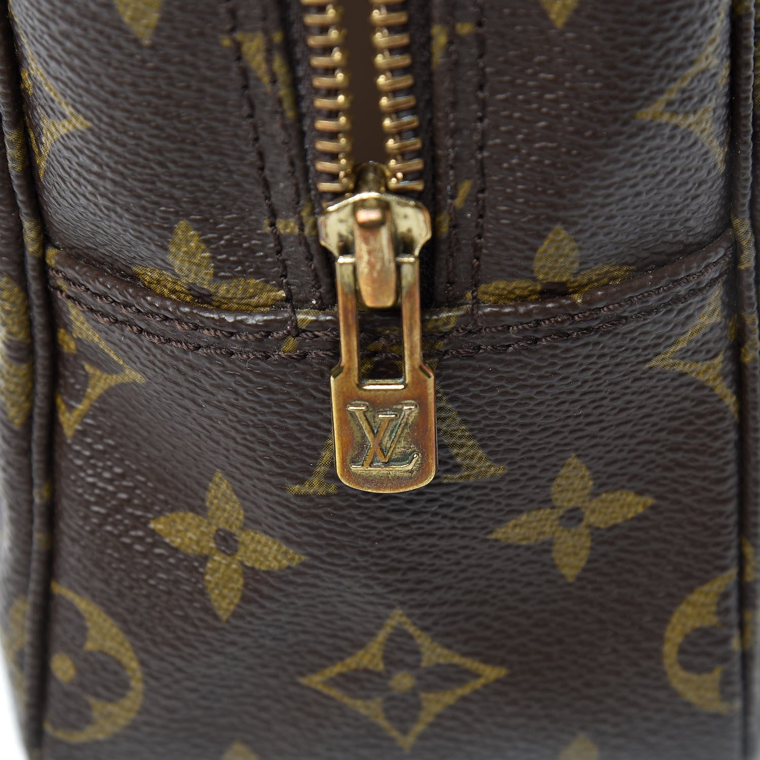 Louis Vuitton Monogram Trousse Toilette 28 9 of 9