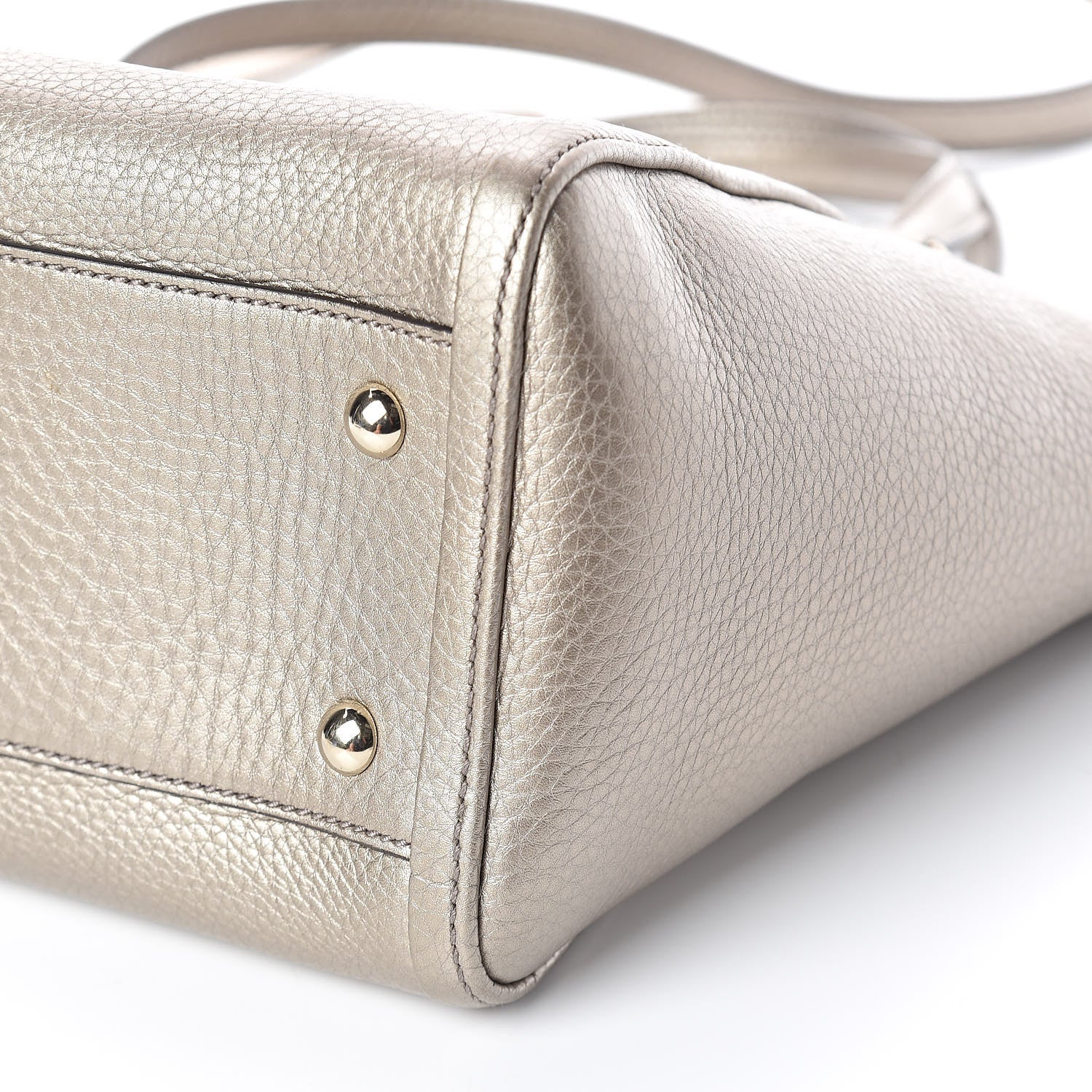 Gucci Metallic Pebbled Calfskin Small Soho Top Handle Bag Golden Beige 9 of 9