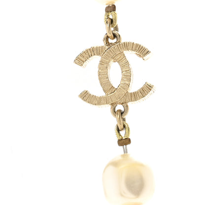 Chanel Pearl CC Long Necklace Light Gold 4 of 6