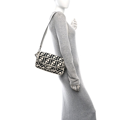 Fendi Canvas Vitello King FF Embroidered Baguette White Black 2 of 11