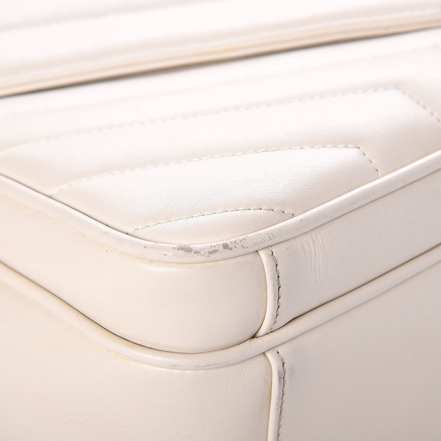 Saint Laurent Calfskin Y Quilted Monogram Loulou Shoulder Bag Porcellana 12 of 15