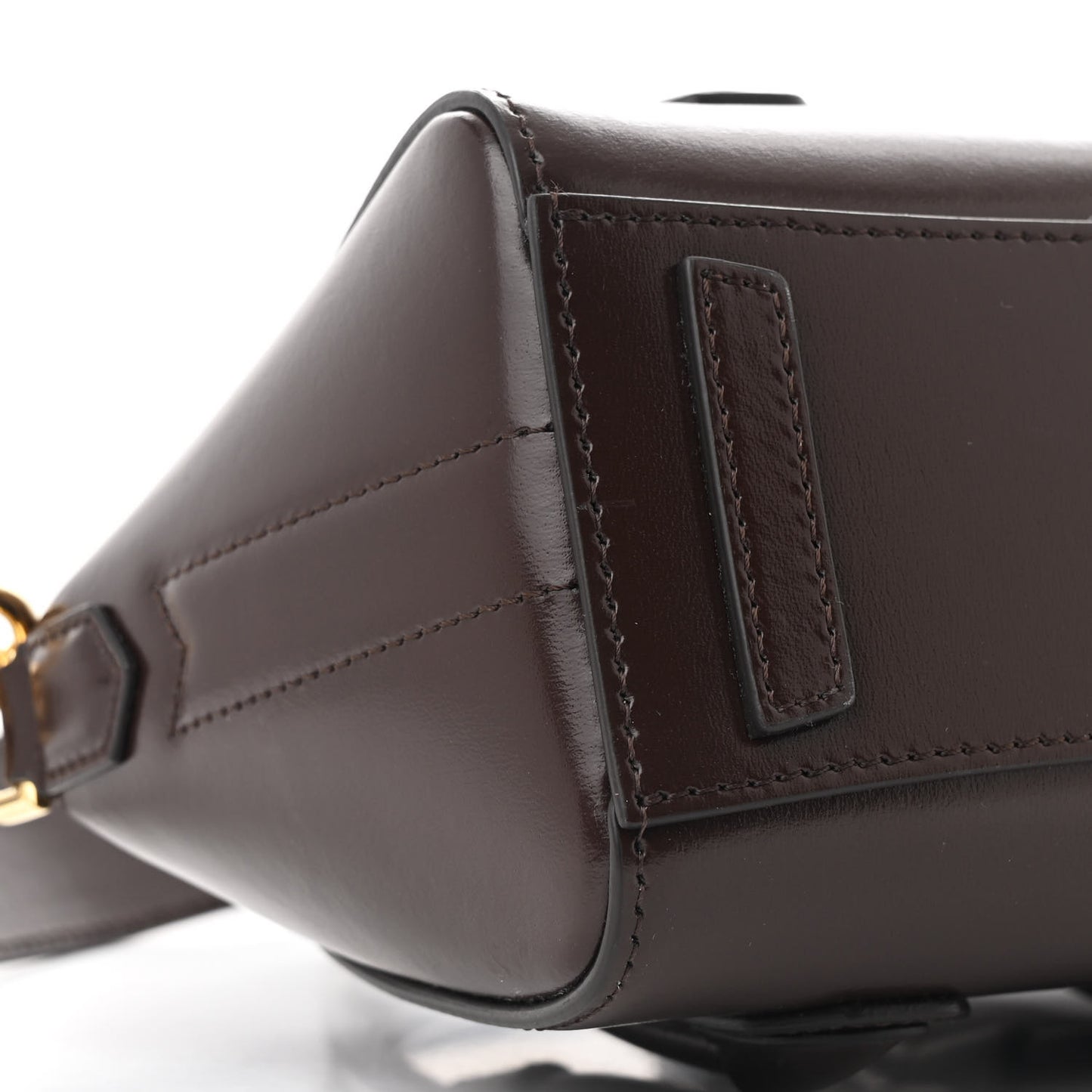 Box Calfskin Toy Lock Antigona Shoulder Bag Ebony Brown