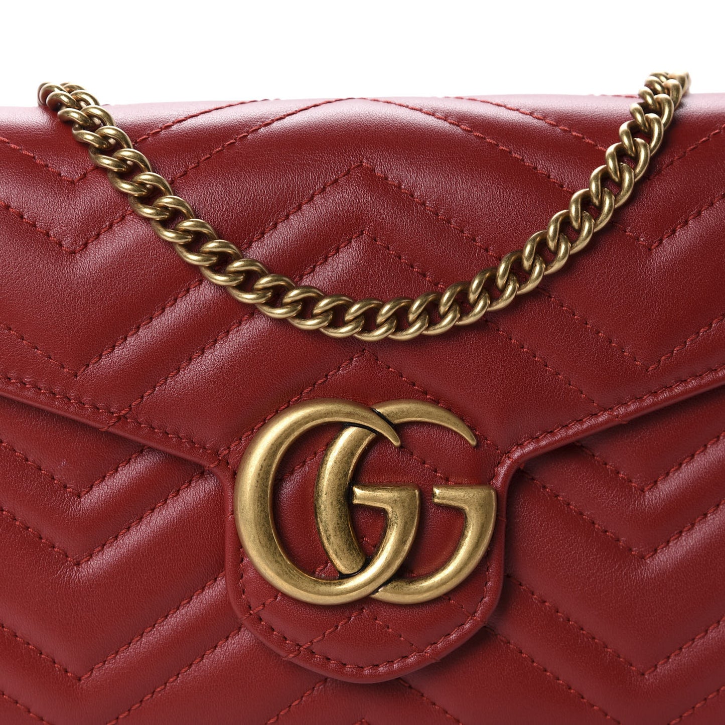 Calfskin Matelasse GG Marmont Chain Wallet Hibiscus Red