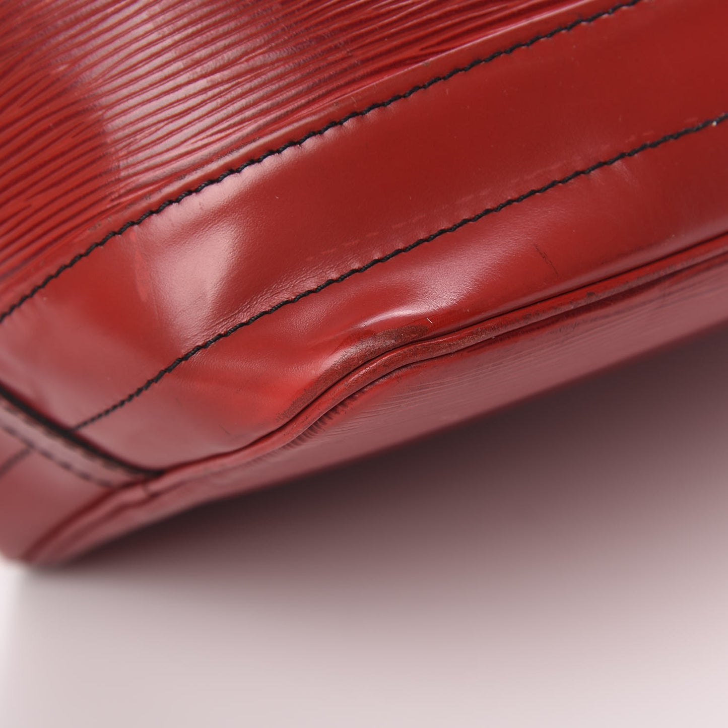 Epi Noe Castillan Red