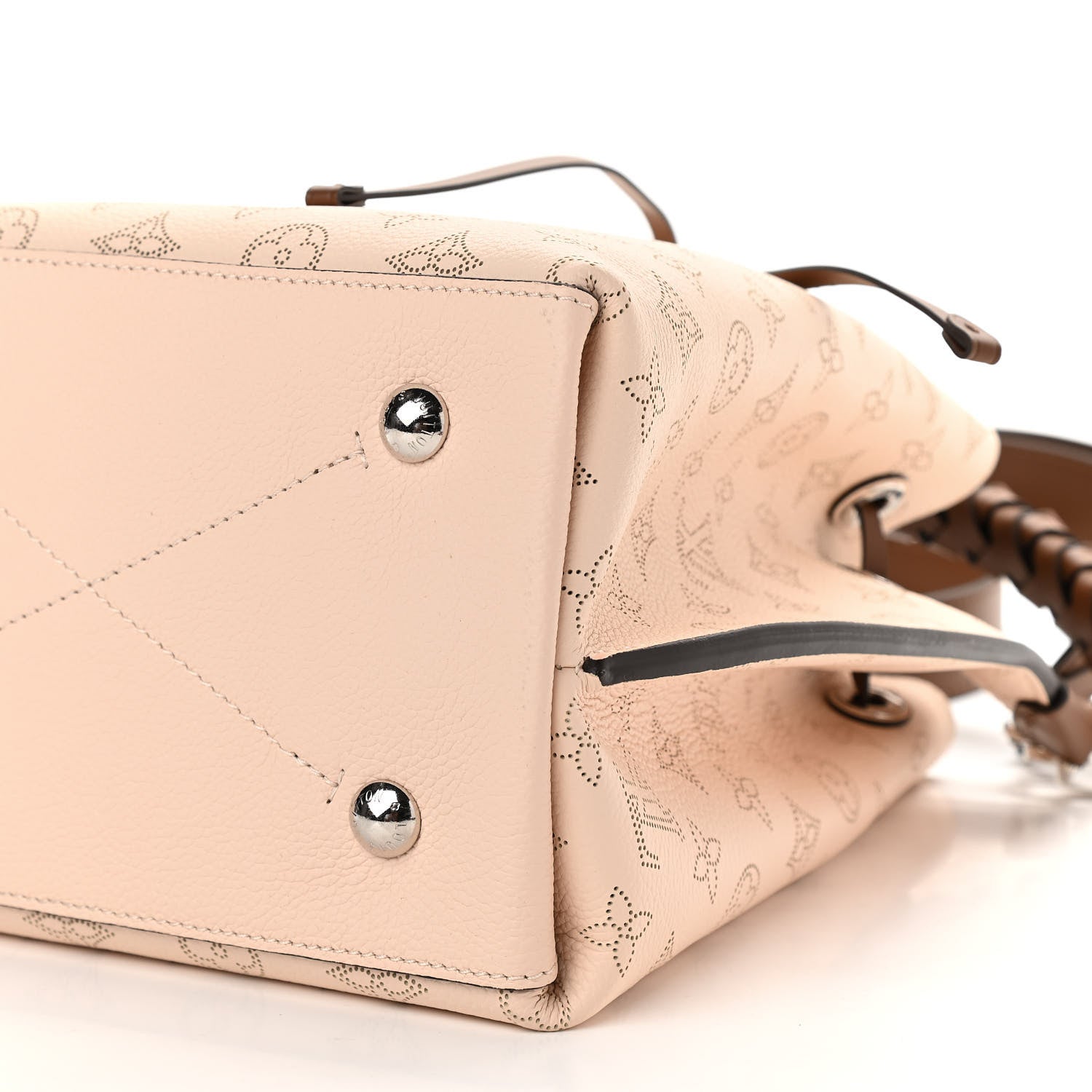 Louis Vuitton Mahina Muria Creme 9 of 10