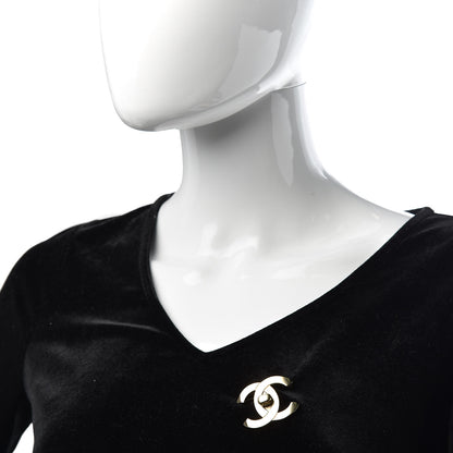 Chanel CC Turnlock Brooch Gold 2 of 5