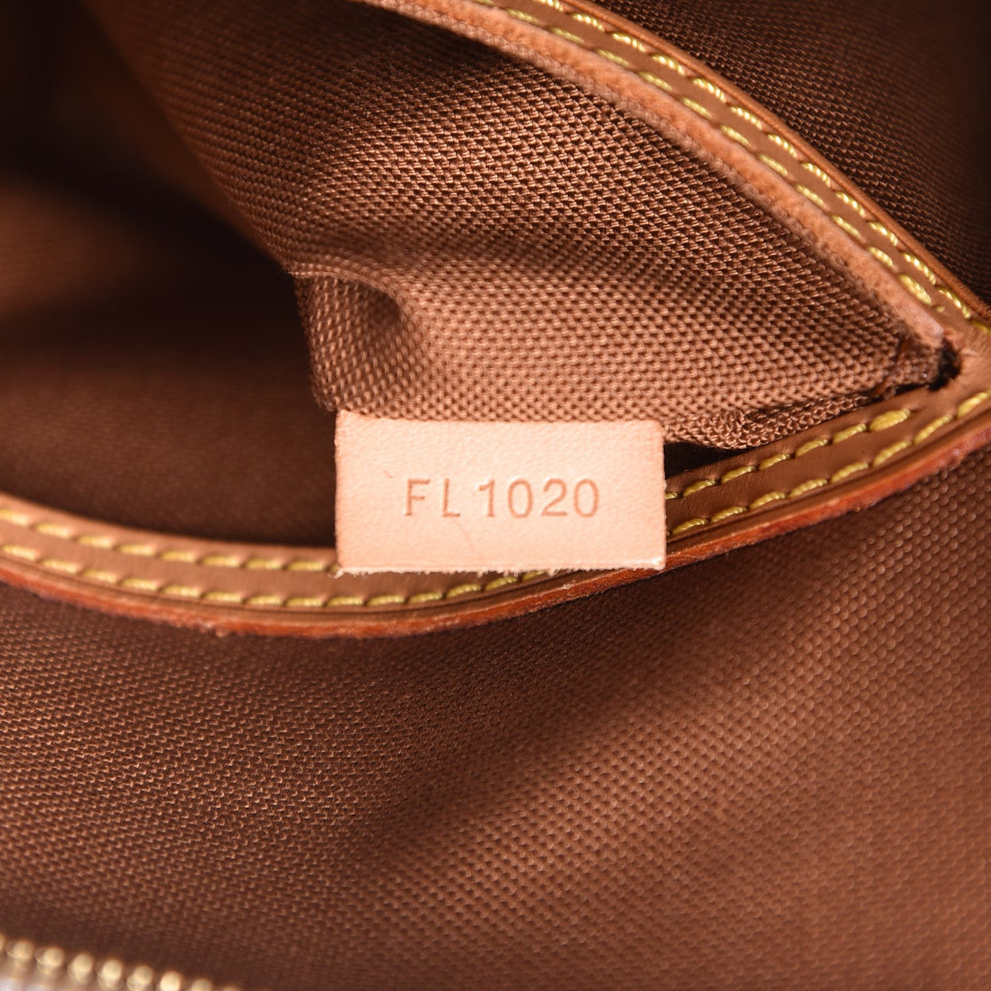 Monogram Alma PM