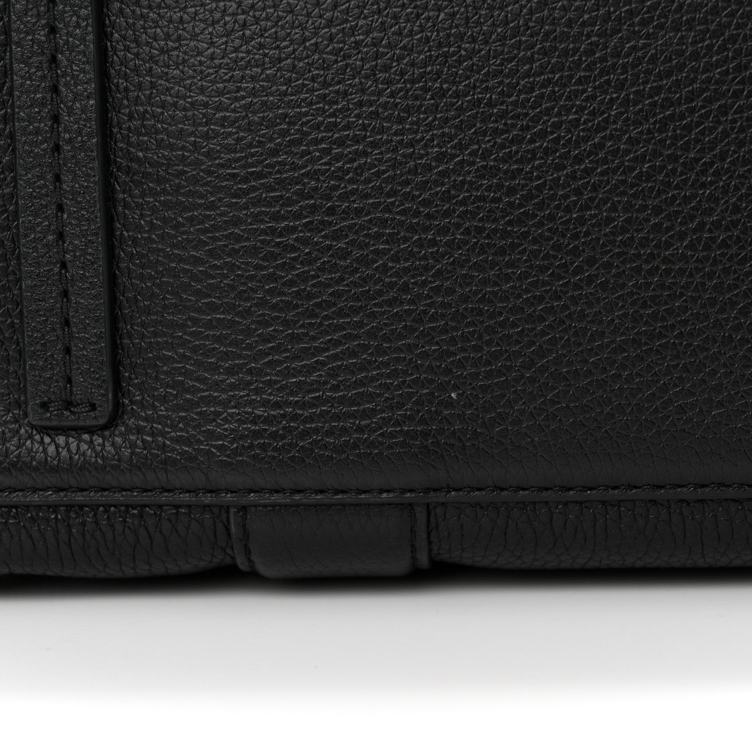 Marc Jacobs Grained Calfskin Medium The Tote Bag Black 12 of 14