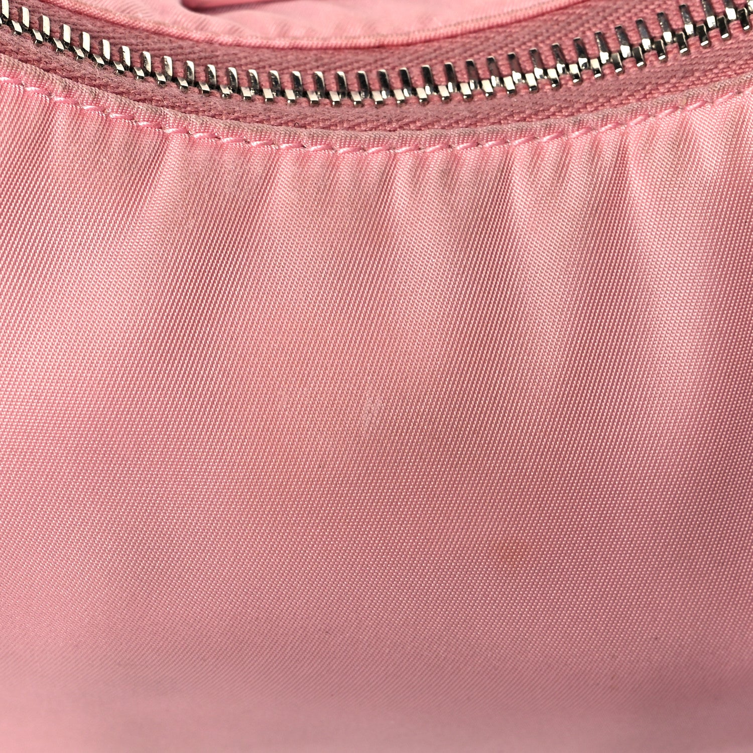 Prada Nylon Re-Edition 2005 Shoulder Bag Rosa 15 of 15