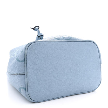 Louis Vuitton Empreinte Monogram Giant By The Pool Neonoe BB Summer Blue 4 of 10
