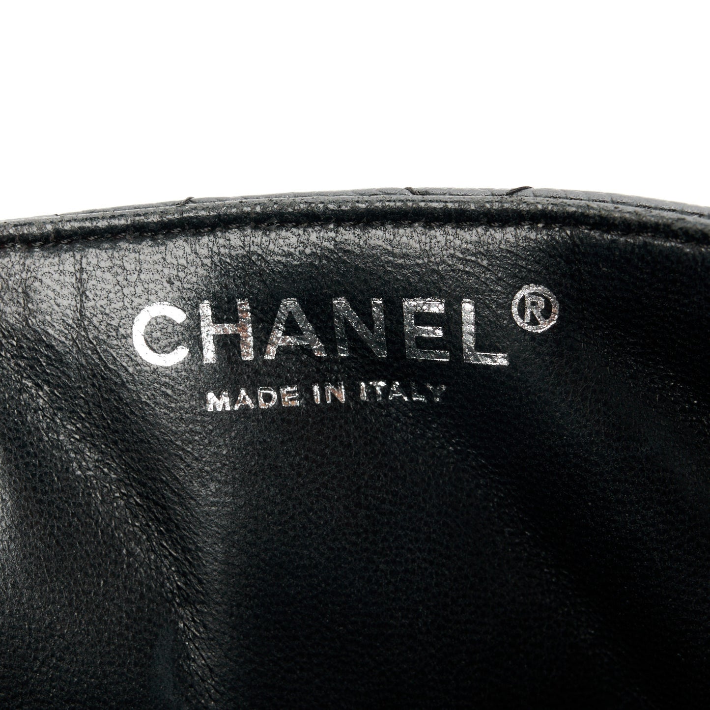 Caviar Quilted East West Flap Black