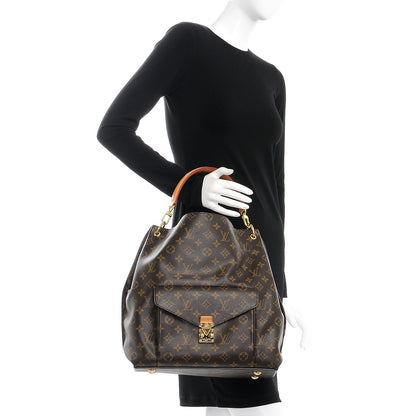 Louis Vuitton Monogram Metis 2 of 8