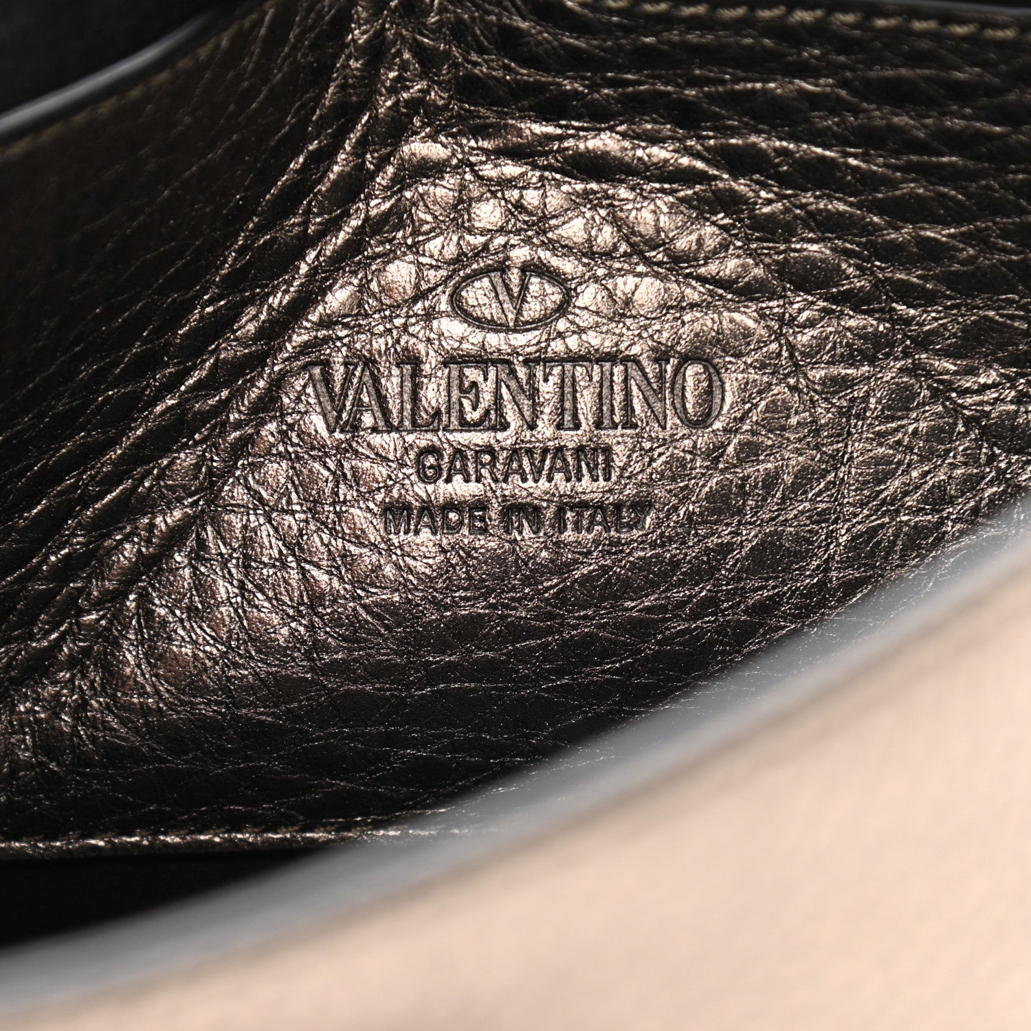 Valentino Garavani Metallic Pebbled Calfskin Medium Rockstud Flip Lock Crossbody Bag Sasso 6 of 10