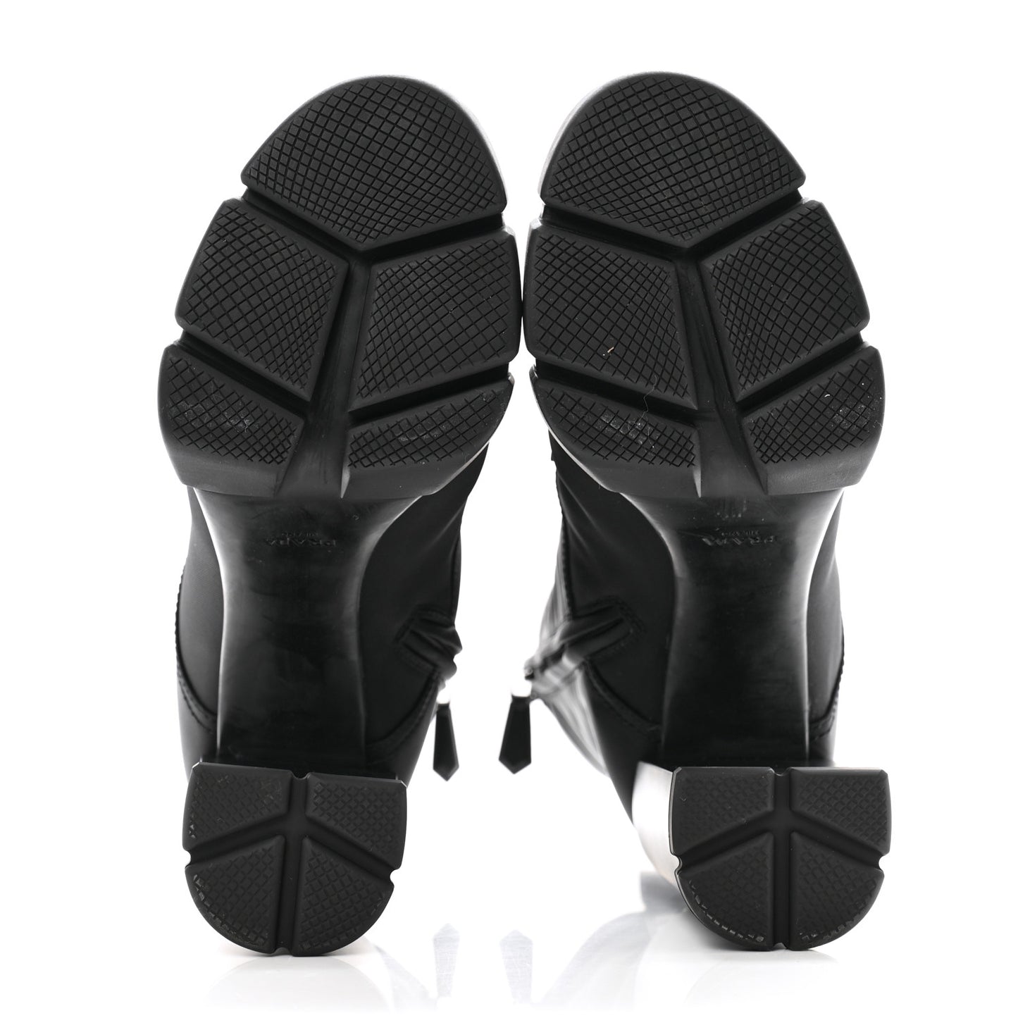 Spazzolato Re-Nylon Metal Triangle Logo 110mm Ankle Boots 40 Black