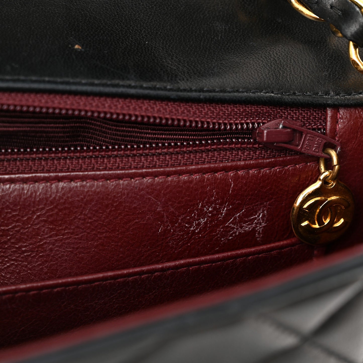 Lambskin Quilted Medium Single Flap Black