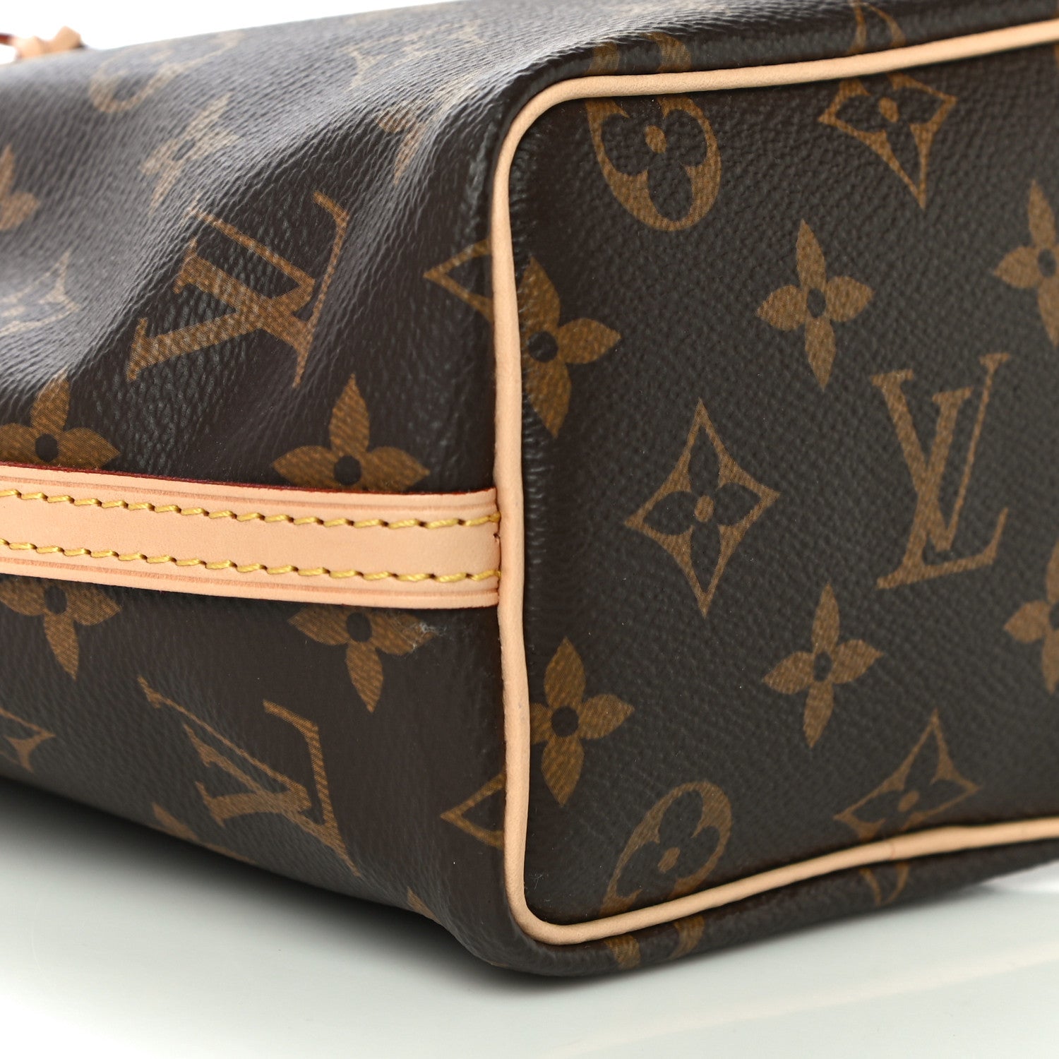 Louis Vuitton Monogram Nano Noe 8 of 10