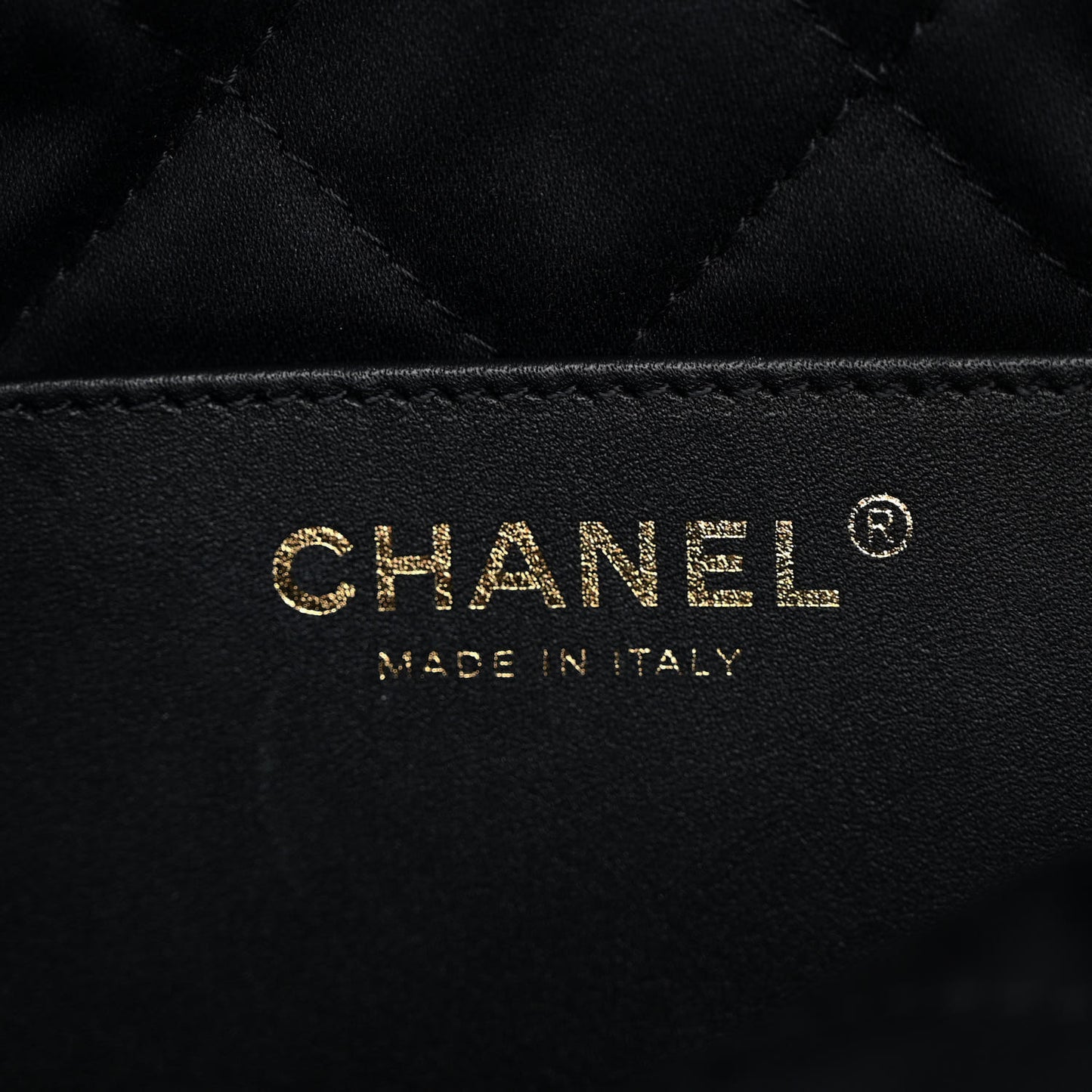 Shiny Calfskin Quilted Mini Chanel 22 Black
