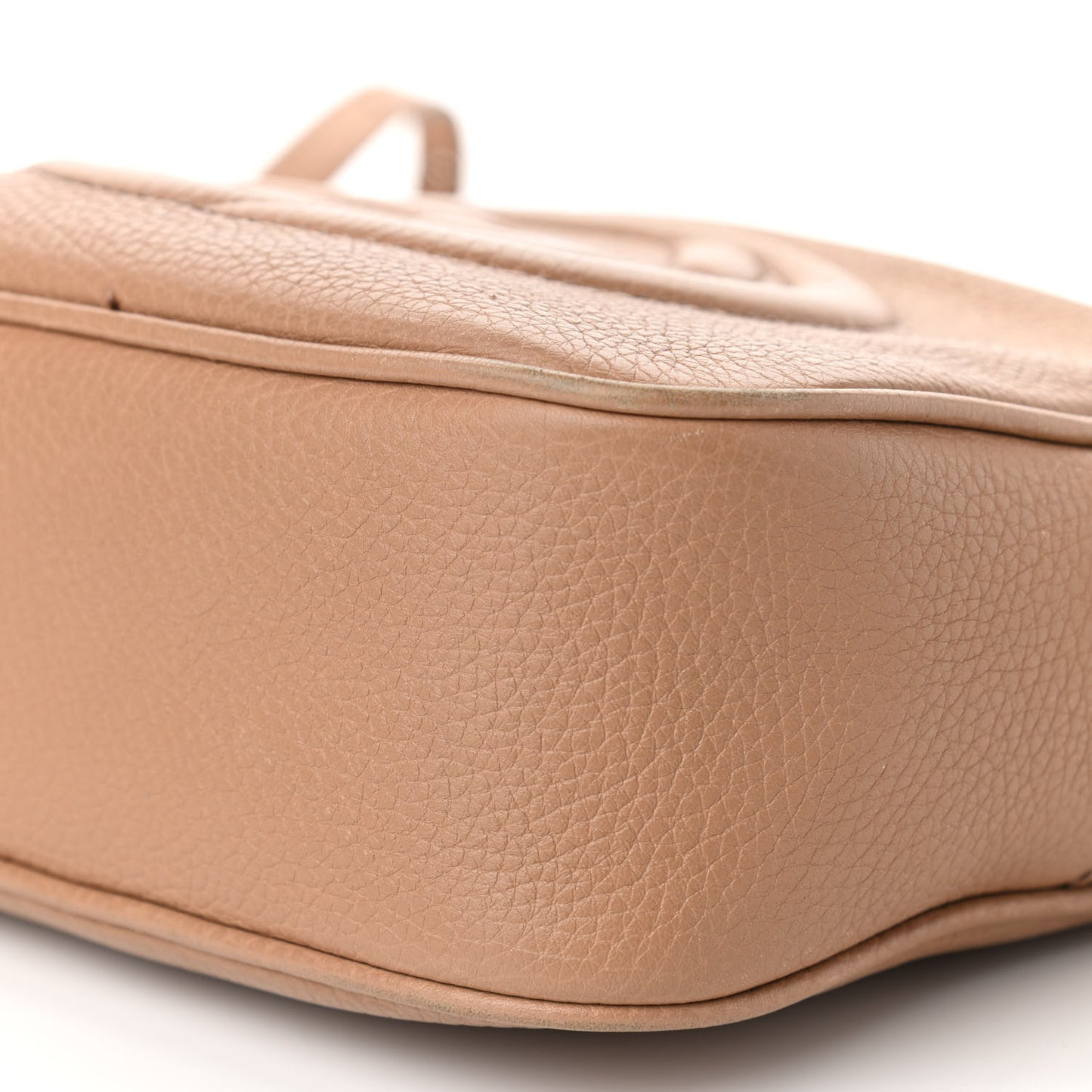 Pebbled Calfskin Small Soho Disco Bag Camelia