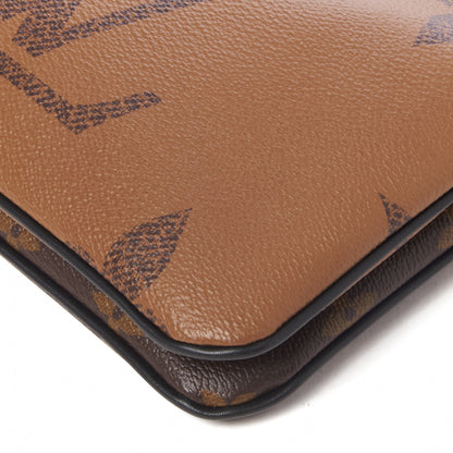 Louis Vuitton Reverse Monogram Giant Double Zip Pochette 4 of 7