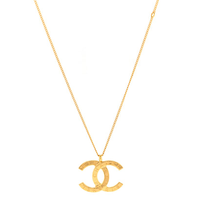 Chanel Metal CC Paris Button Necklace Gold 1 of 6