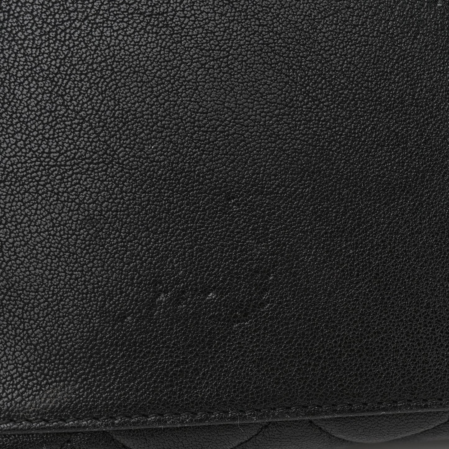 Shiny Sheepskin Quilted Large Trapezio Flap Black