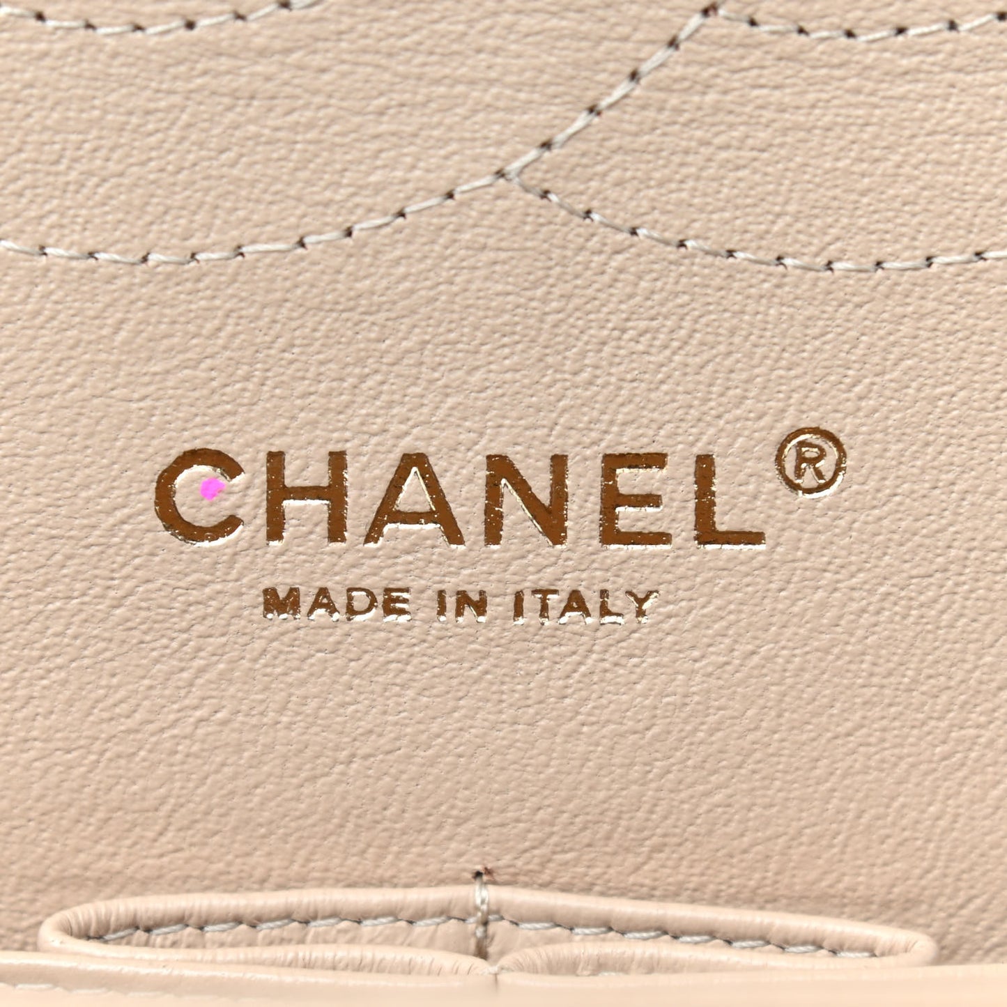 Caviar Quilted Jumbo Double Flap Beige Clair