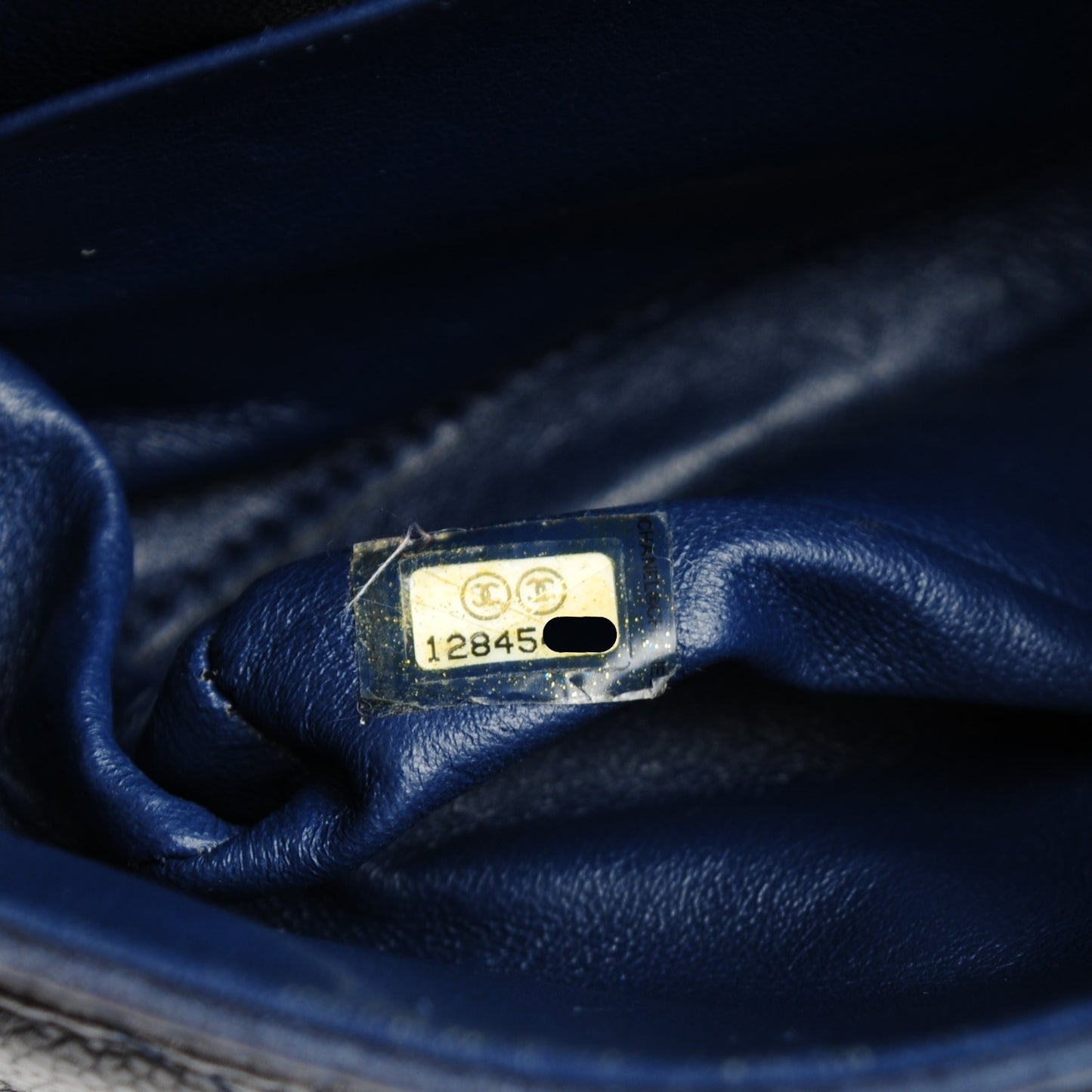 Caviar Quilted Medium Double Flap Navy