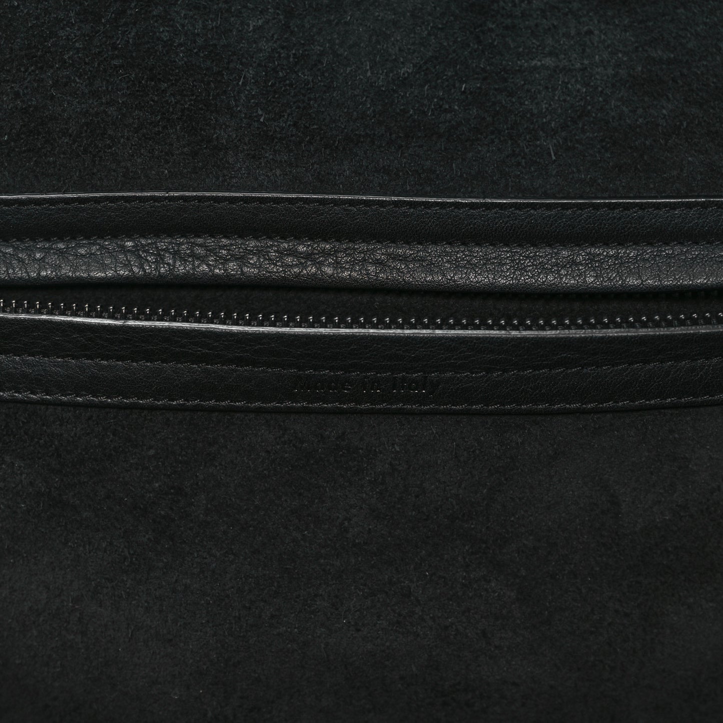 Supple Calfskin Medium Phantom Luggage Black