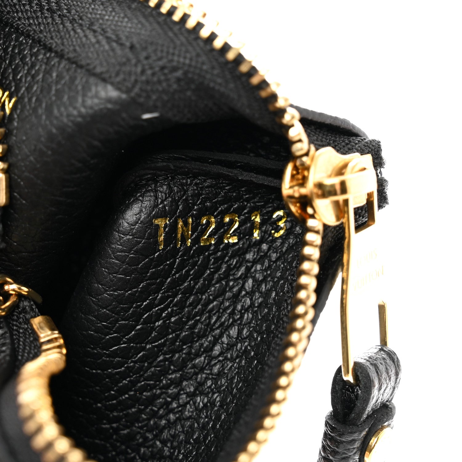 Louis Vuitton Empreinte Monogram Giant Key Pouch Black 7 of 9