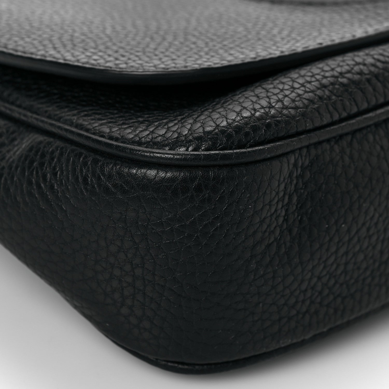 Gucci Pebbled Calfskin Medium Soho Flap Crossbody Black 8 of 9