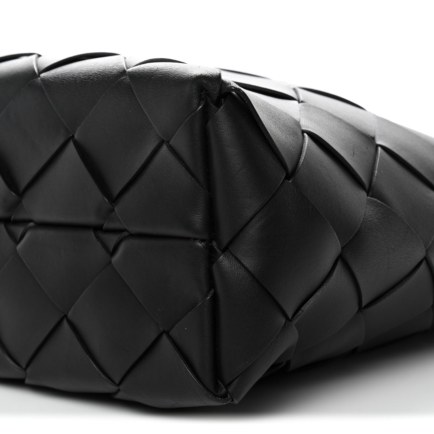 Bottega Veneta Nappa Maxi Cabat 30 Black 11 of 12