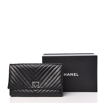 Chanel Aged Calfskin Chevron Quilted Reissue 2.55 Clutch Black 11 of 11
