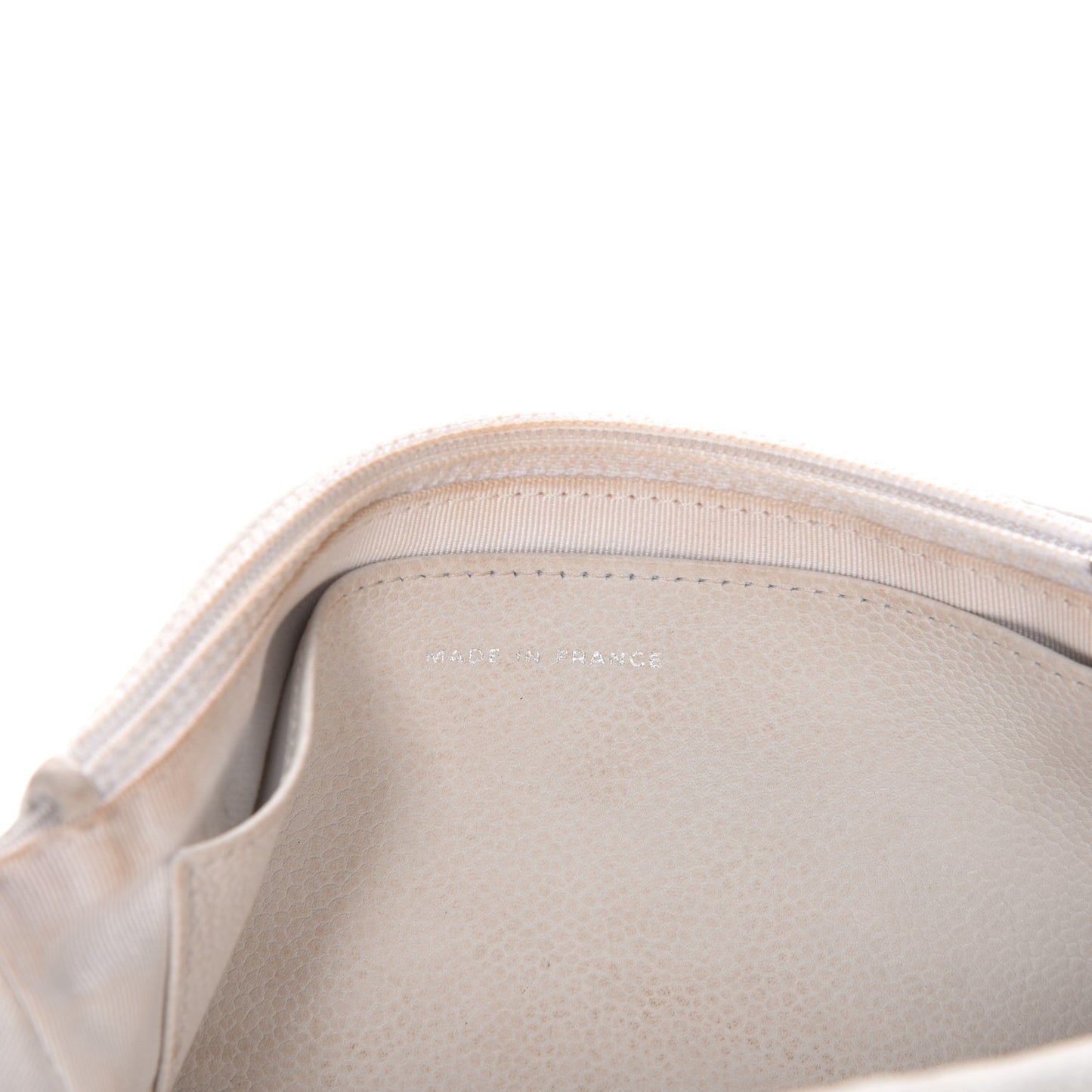 Caviar Half Moon Wallet On Chain WOC White