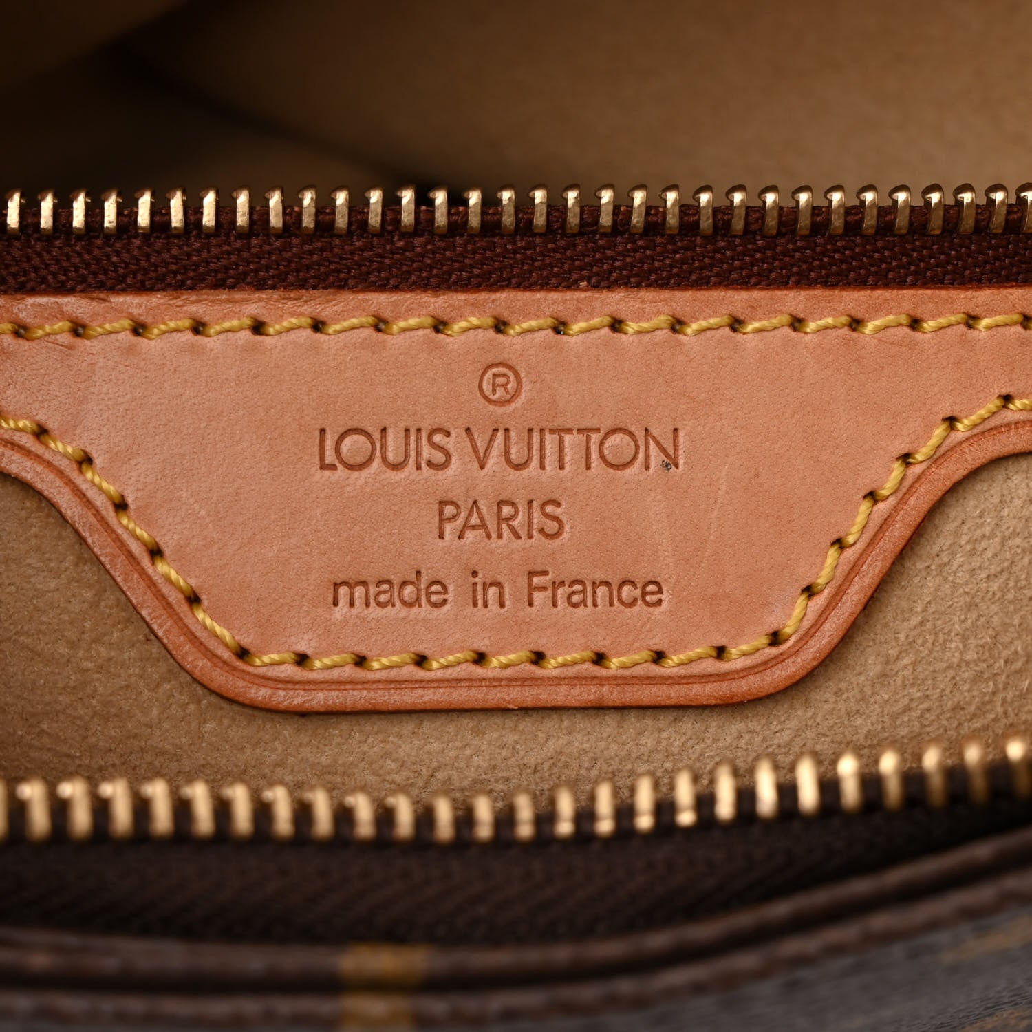 Louis Vuitton Monogram Looping MM 6 of 10