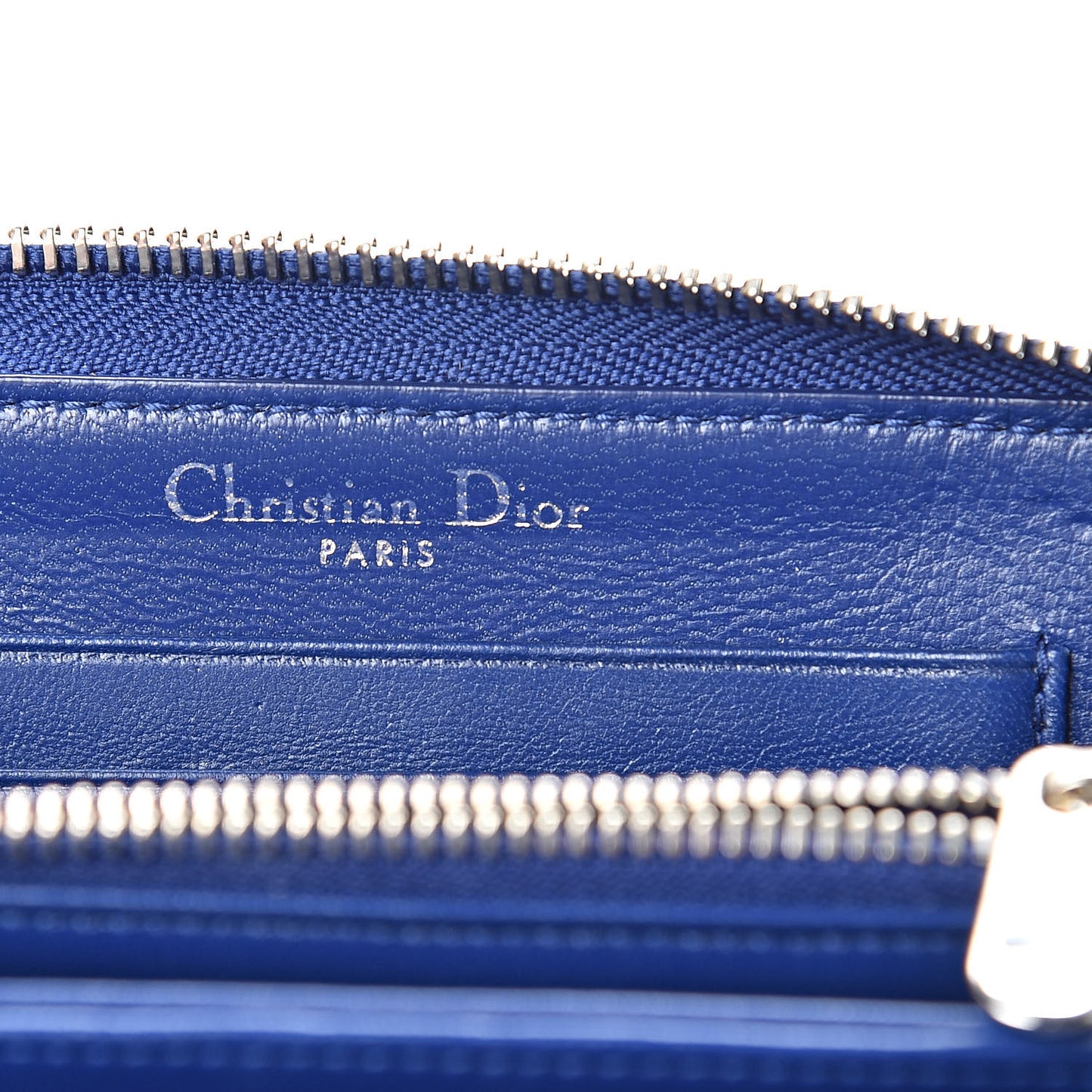 Grained Calfskin Cannage Medium Diorama Voyageur Wallet Blue