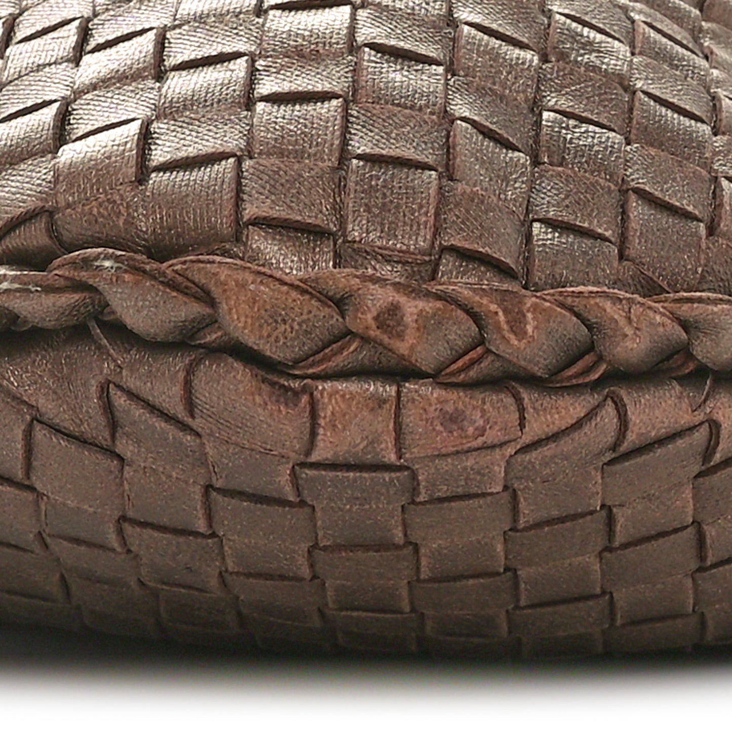 Metallic Nappa Intrecciato Medium Veneta Hobo Copper