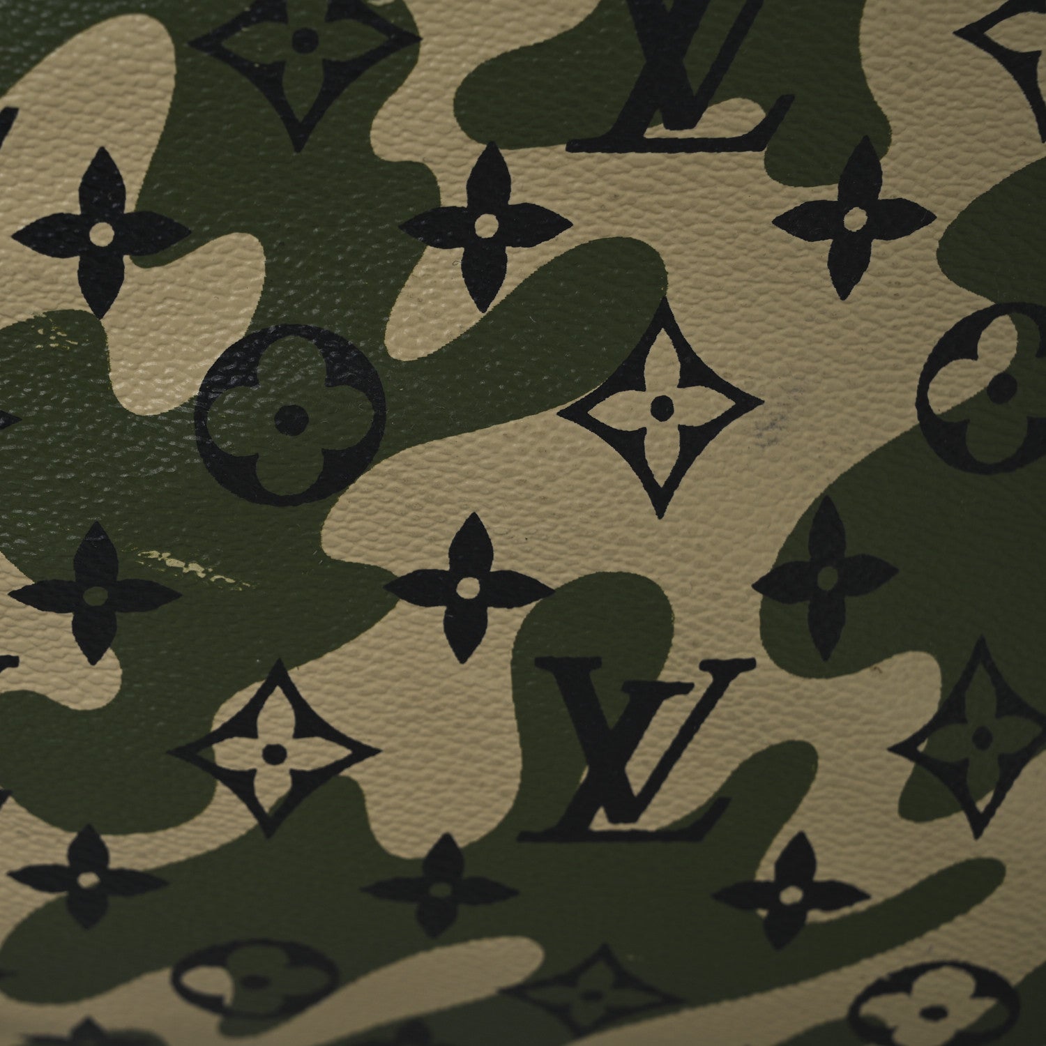 Louis Vuitton Monogramouflage Keepall 55 16 of 20