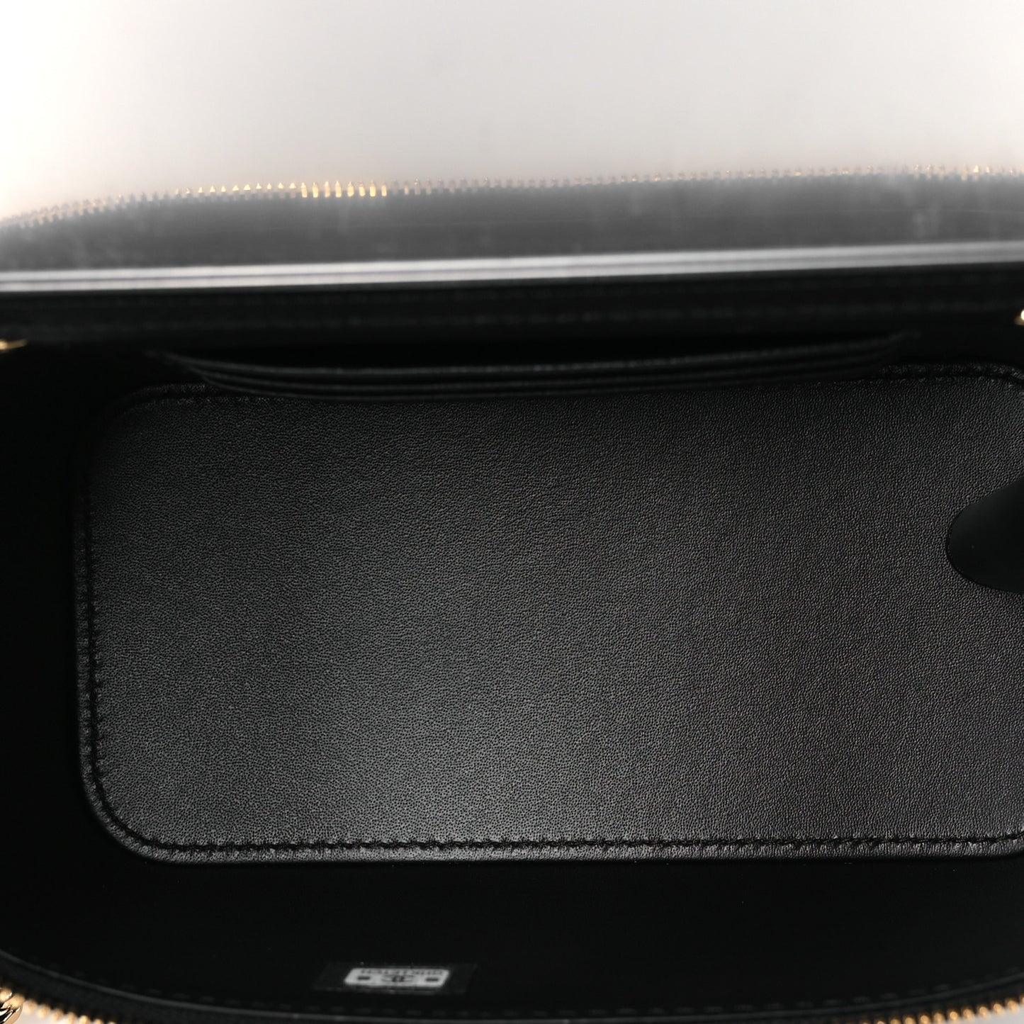 Calfskin Crocodile Embossed Crococo Small Top Handle Vanity Case With Chain Black