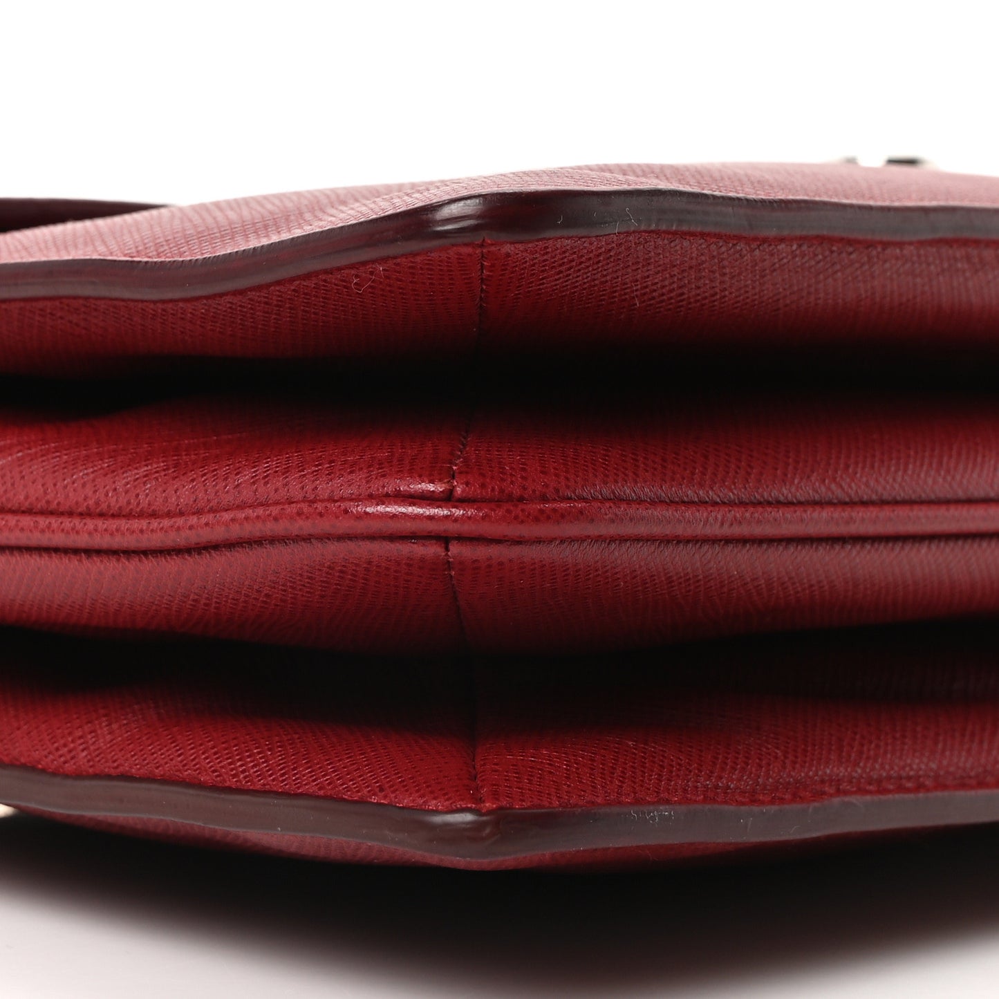 Saffiano Soft Sound Shoulder Bag Rosso