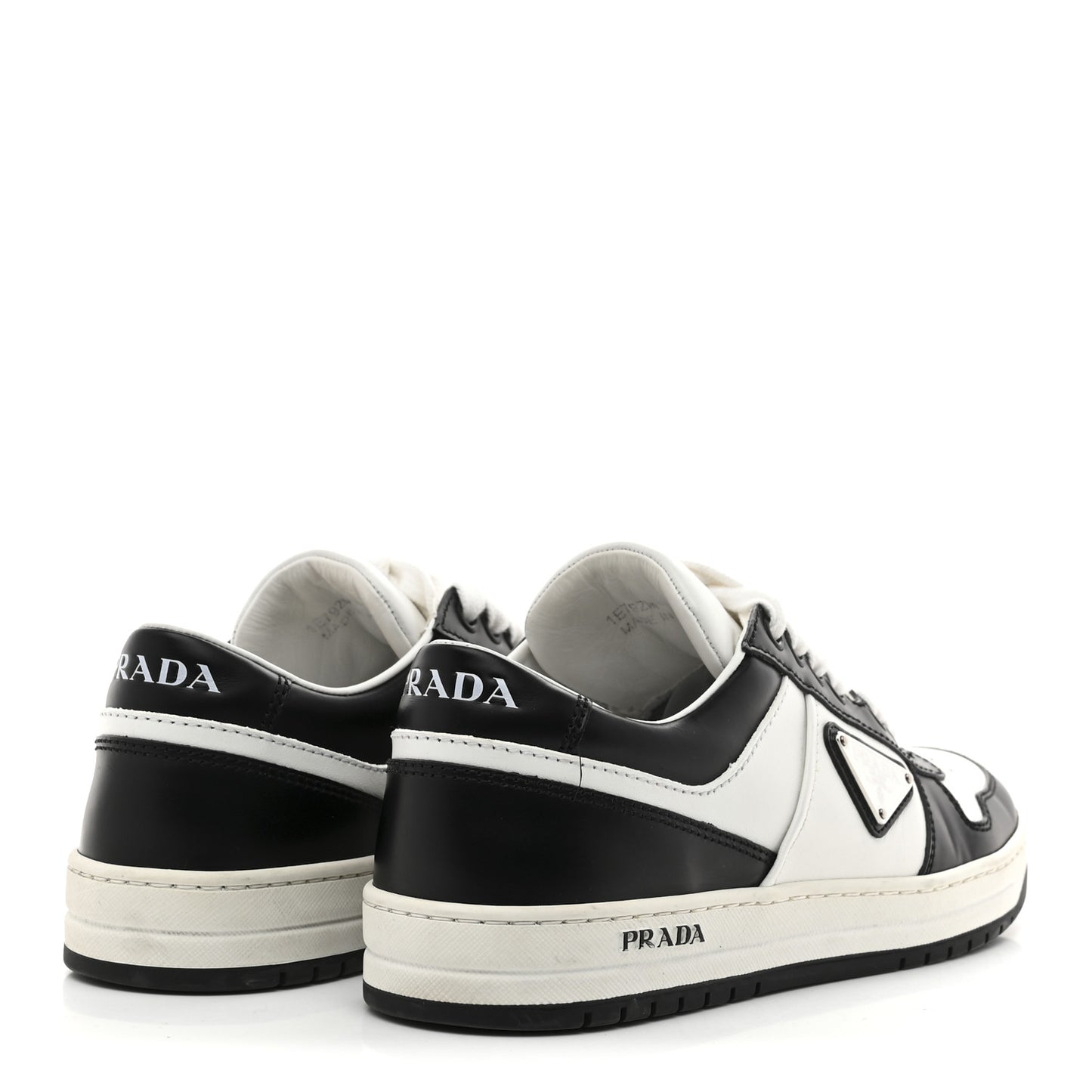 Vitello Sport Spazzolato Rois Triangle Logo Womens Downtown Low Top 30mm Sneakers 38 White Black