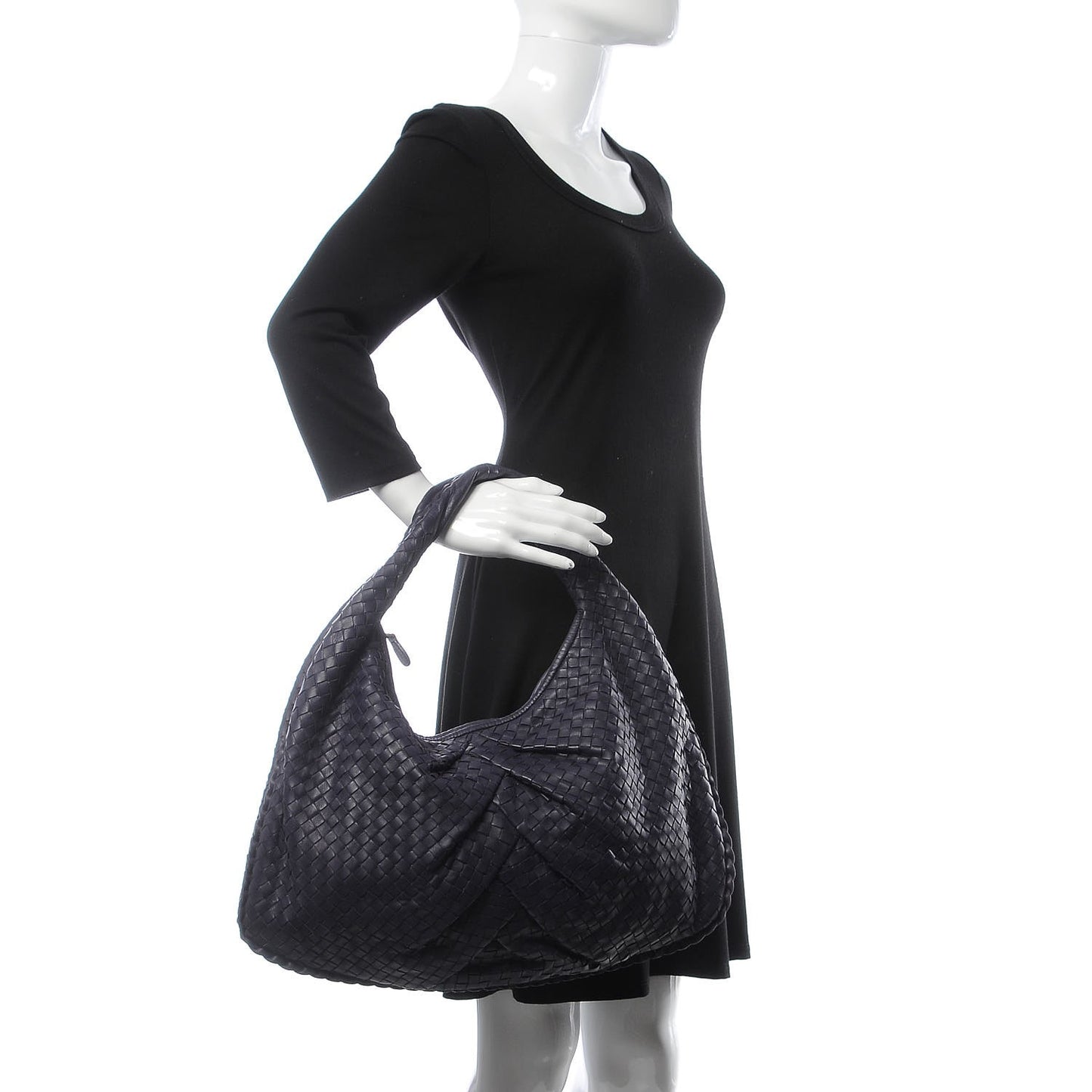 Nappa Intrecciato Pleated Large Veneta Hobo Turbolence