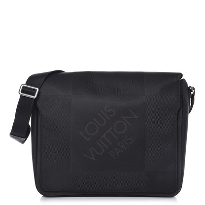 Louis Vuitton Damier Geant Messenger Bag Black 1 of 29