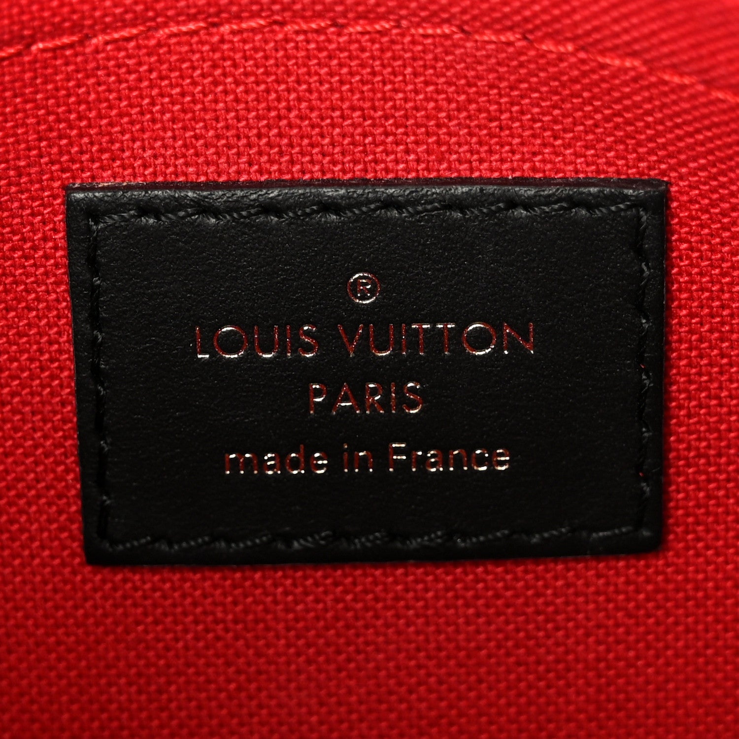 Louis Vuitton Reverse Monogram Giant OnTheGo East West Chain 6 of 10