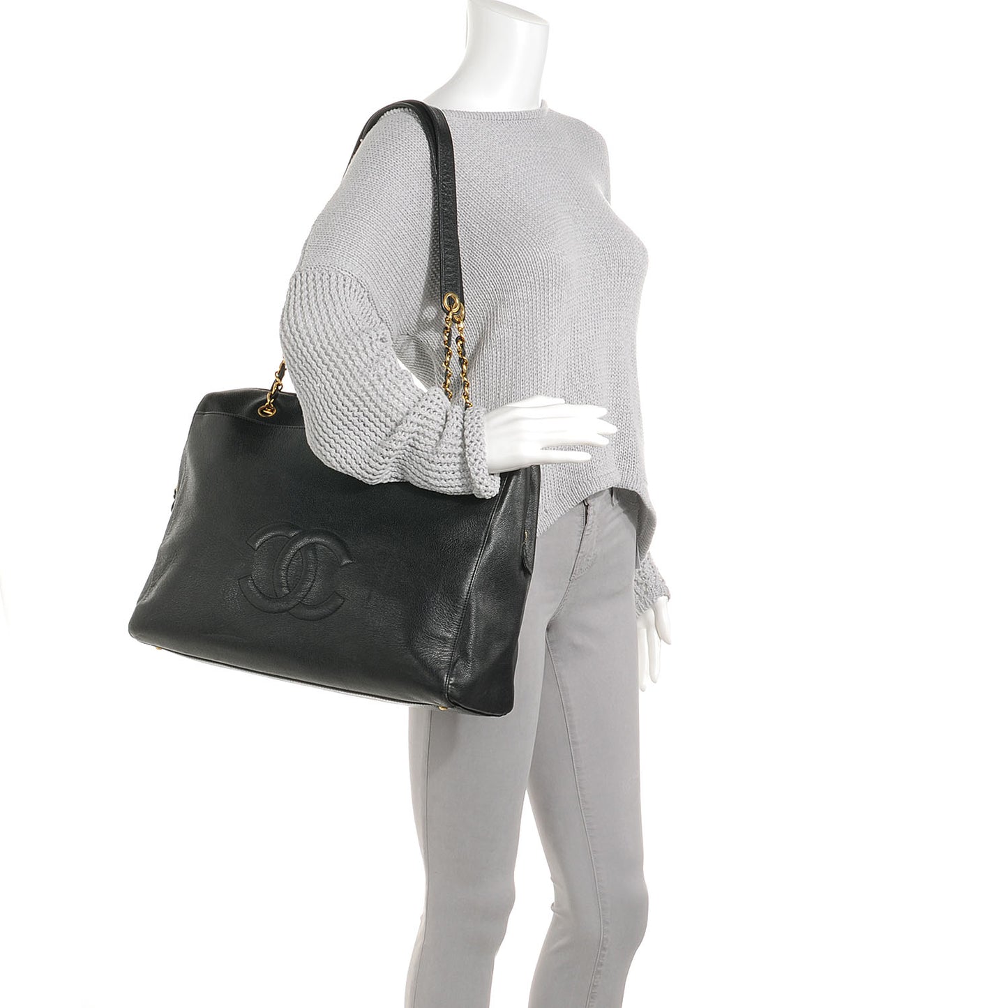 Caviar Large CC Shoulder Bag Black