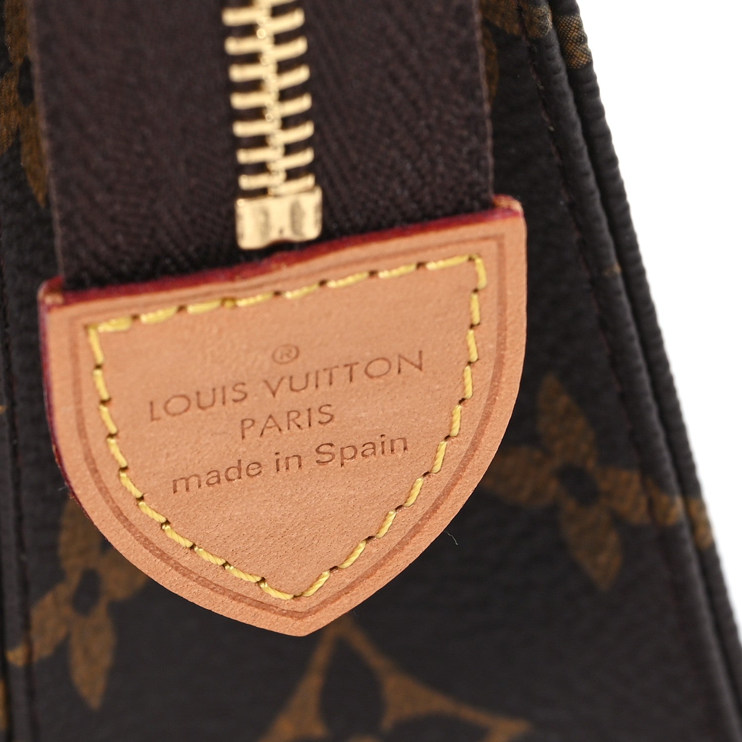Louis Vuitton Monogram Toiletry Pouch 19 6 of 6
