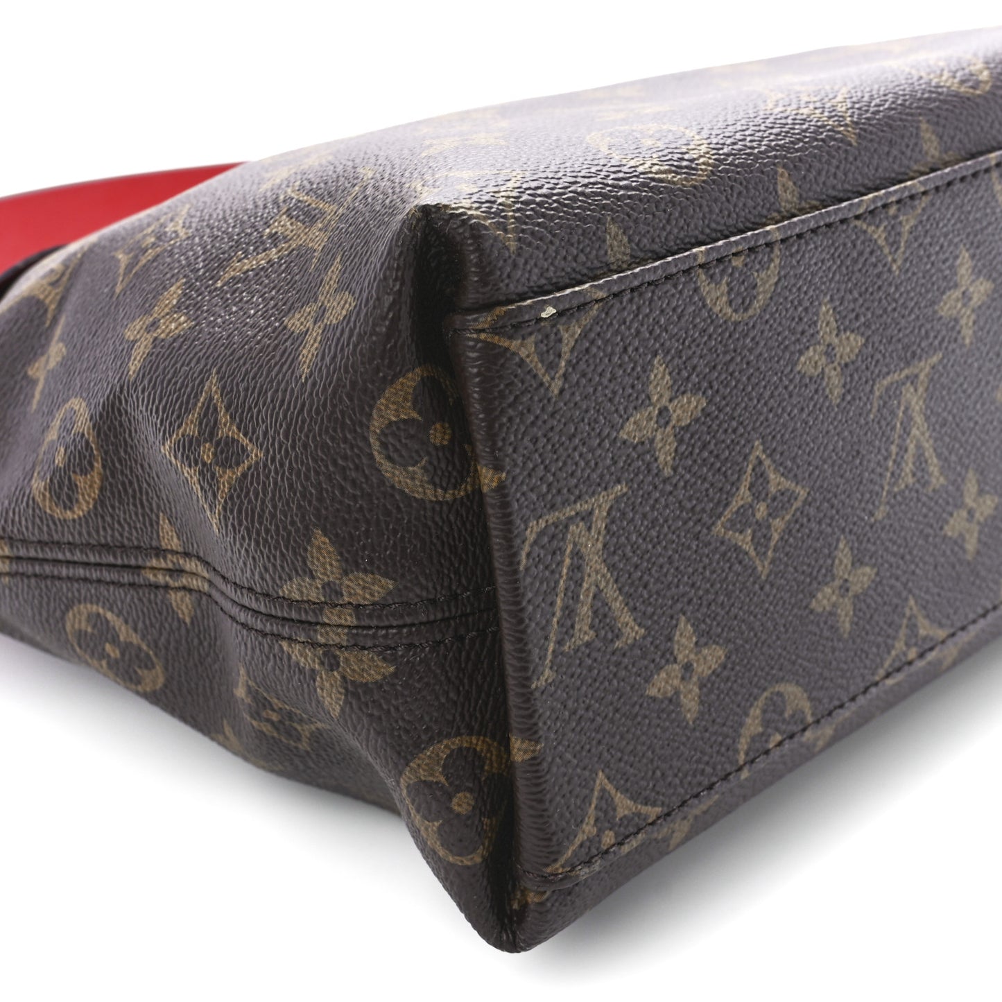 Monogram Tuileries Besace Caramel Rouge