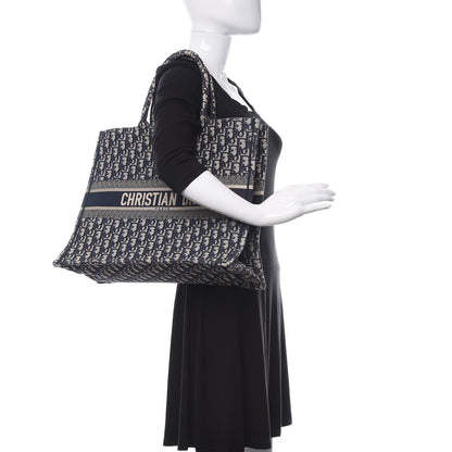 Christian Dior Oblique Book Tote Blue Multicolor 2 of 10